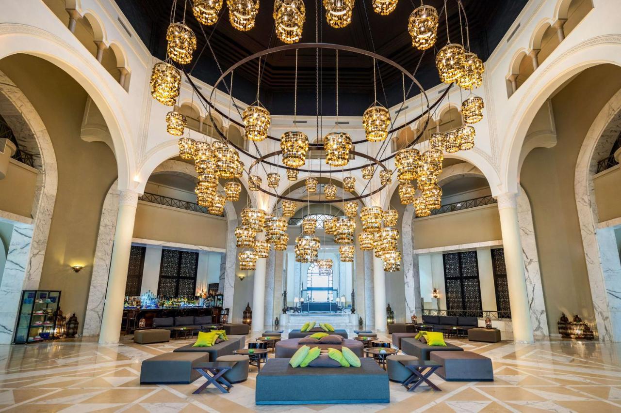 Radisson Blu Palace Resort & Thalasso, Djerba Mezraia Esterno foto The lobby of the hotel
