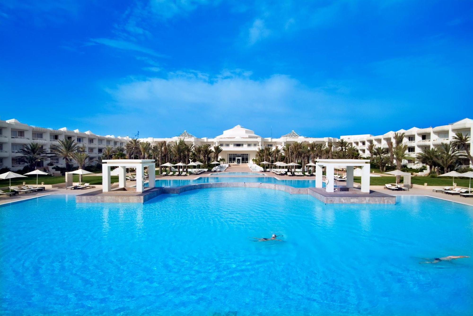 Radisson Blu Palace Resort & Thalasso, Djerba Mezraia Esterno foto The Royal