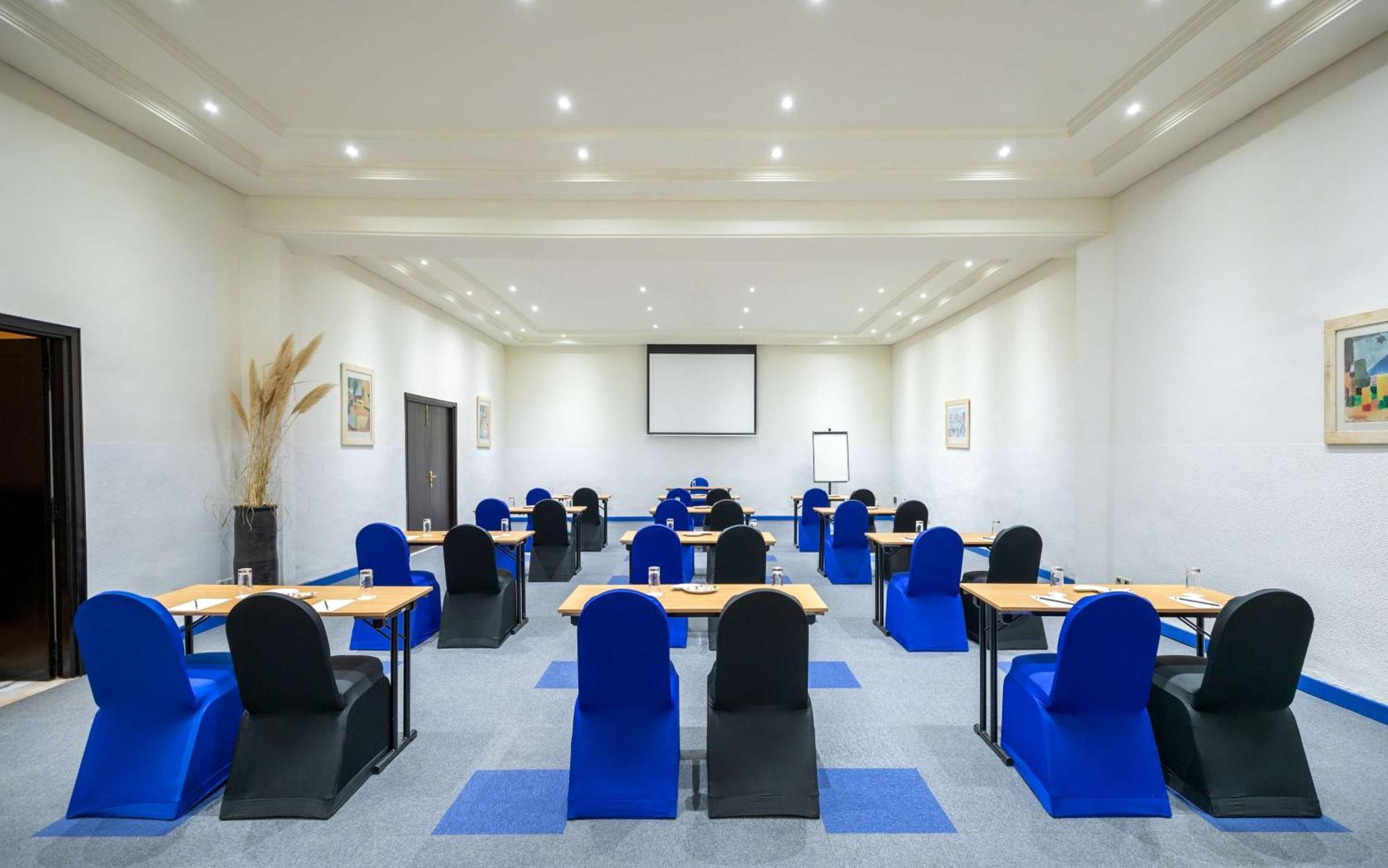 Radisson Blu Palace Resort & Thalasso, Djerba Mezraia Esterno foto Meeting room